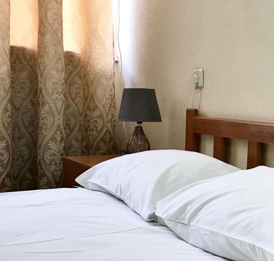 Kozatskiy Hotel Kiev Luaran gambar