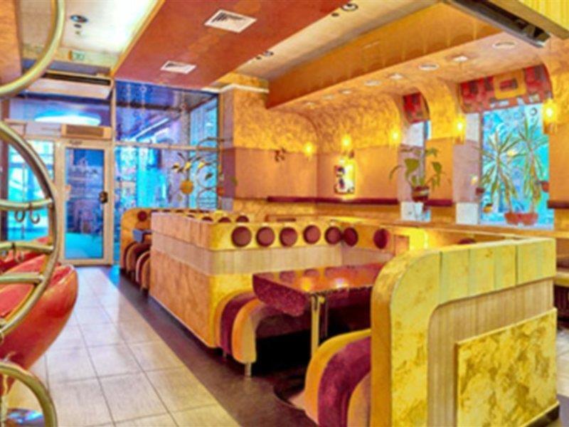 Kozatskiy Hotel Kiev Luaran gambar