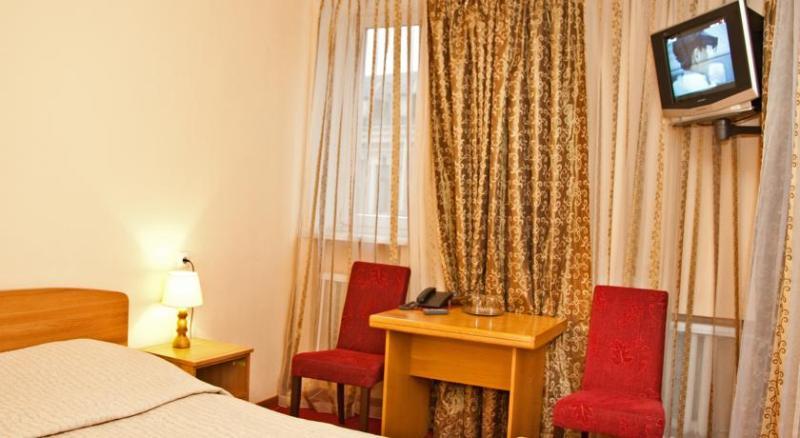 Kozatskiy Hotel Kiev Luaran gambar